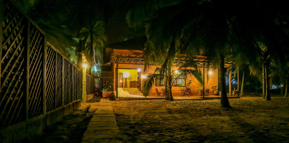 Anomabo Beach Resort Anomabu Екстериор снимка